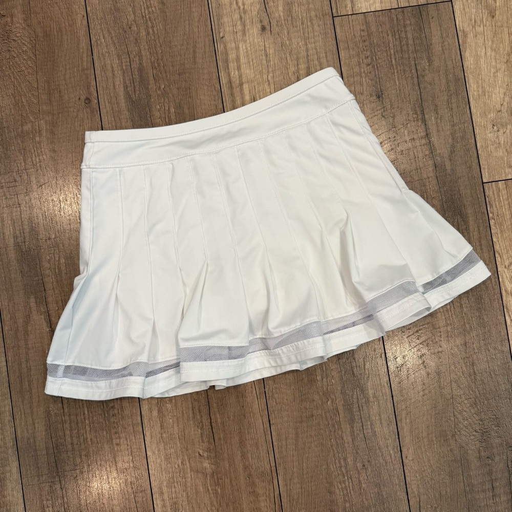 Lucky in Love Vintage Pleated Tennis Skirt White Small